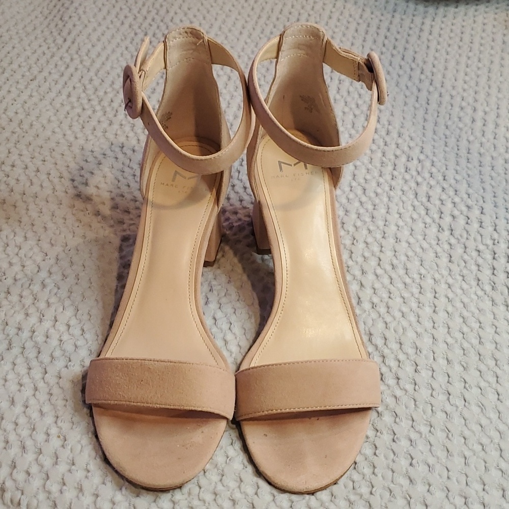 Marc Fisher LTD Karlee Sandal Ankle Strap Suede Size 9 (#25)